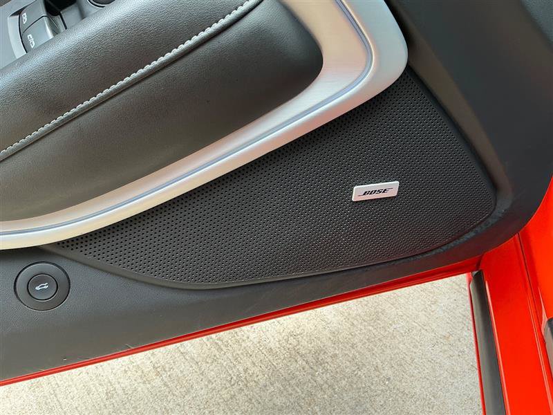 Used 2020 Chevrolet Camaro SS RWD image 32