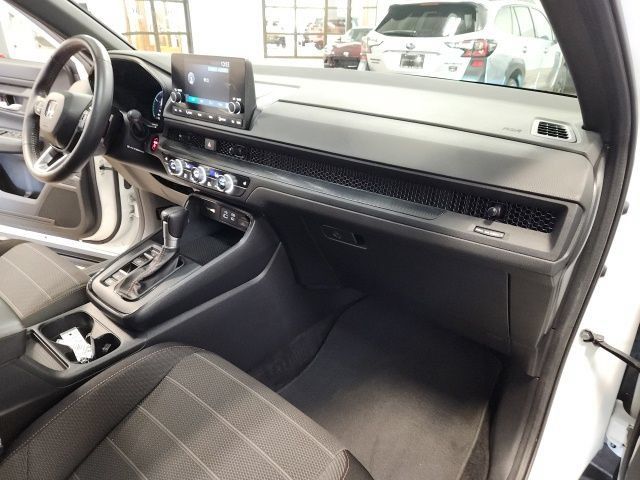 Used 2024 Honda CR-V Sport image 32