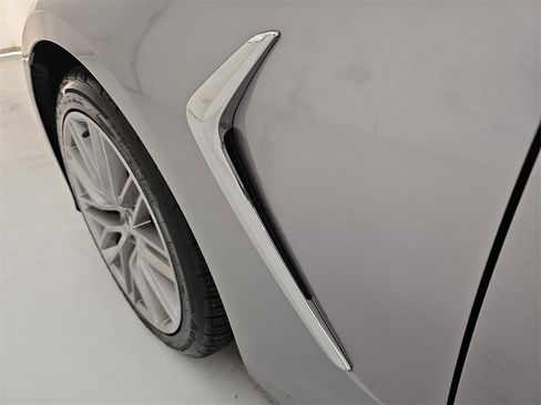 Used 2021 Genesis G70 2.0T image 43