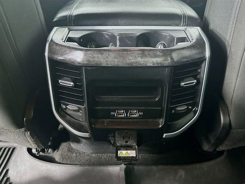 Used 2022 RAM 1500 Big Horn AWD/4WD image 21