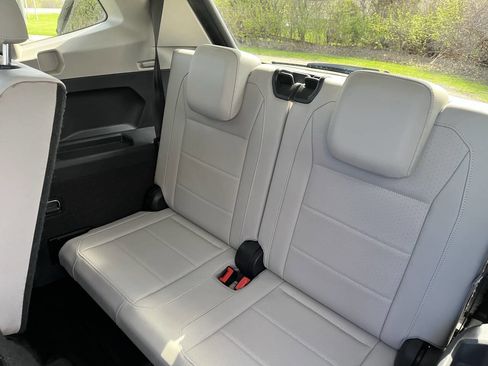 Used 2019 Volkswagen Tiguan S AWD/4WD image 27