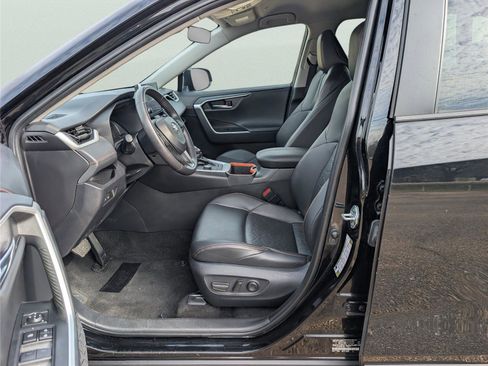 Used 2024 Toyota RAV4 Adventure image 11