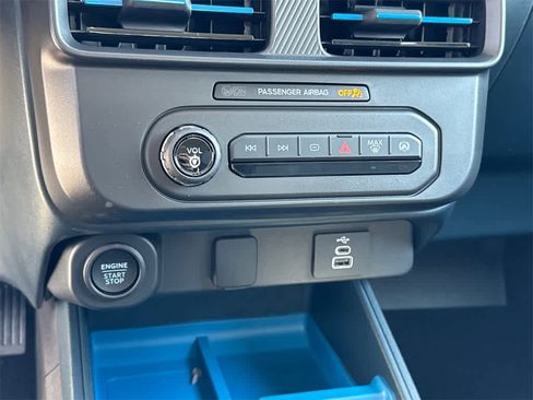 New 2025 Ford Maverick XLT w/ Equipment Group 301A image 28