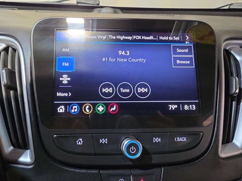 Used 2023 Chevrolet Malibu LT FWD image 12