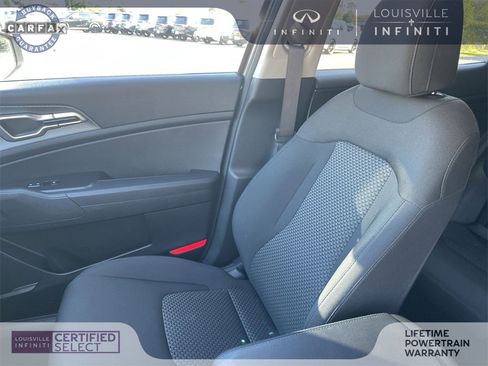 Used 2023 Kia Sportage LX image 14