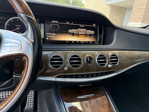 Used 2014 Mercedes-Benz S 550 Sedan image 11