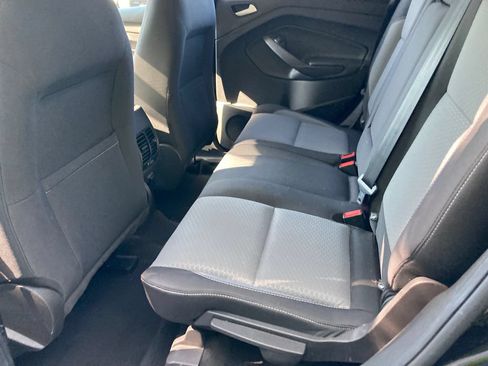 Used 2019 Ford Escape SE AWD/4WD image 29