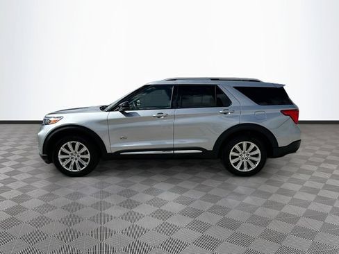 Used 2022 Ford Explorer King Ranch w/ Technology Package AWD/4WD image 8