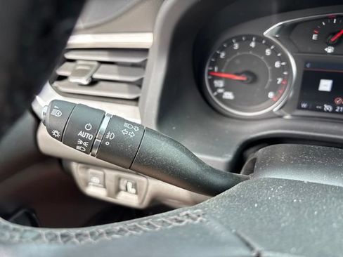 Used 2023 GMC Acadia SLT w/ Elevation Edition AWD/4WD image 23