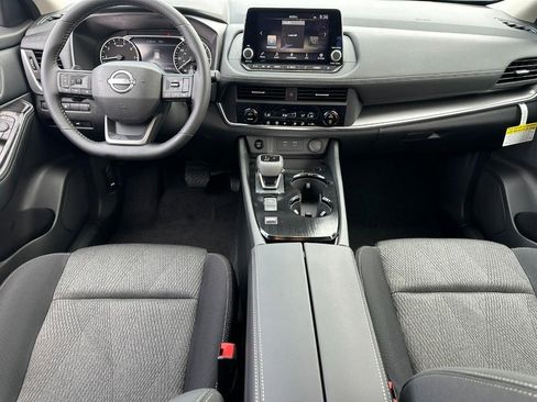 New 2026 Nissan Rogue SV image 5