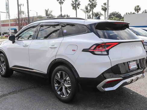 Used 2024 Kia Sportage SX image 8