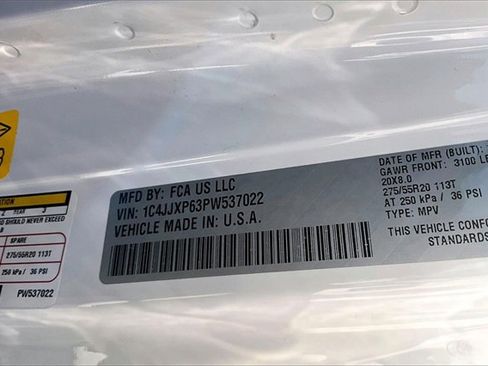 Used 2023 Jeep Wrangler Unlimited Sahara w/ Cold Weather Group image 19