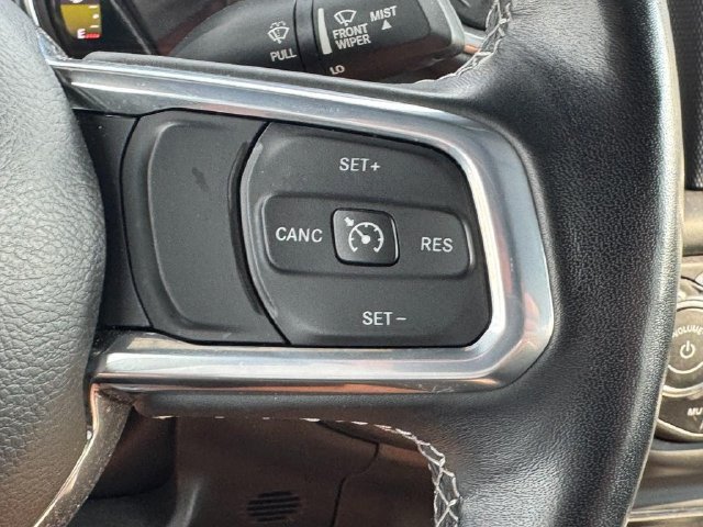 Used 2023 Jeep Wrangler Unlimited Sahara w/ Cold Weather Group AWD/4WD image 24