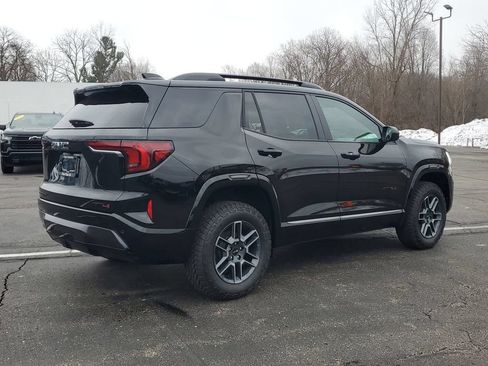 New 2026 GMC Terrain AT4 w/ LPO, Black Badging Package AWD/4WD image 10