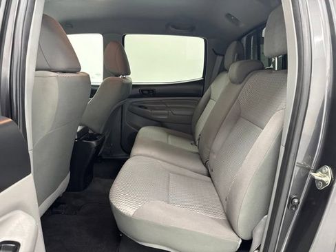 Used 2015 Toyota Tacoma 4x4 Double Cab w/ SR5 Package image 23