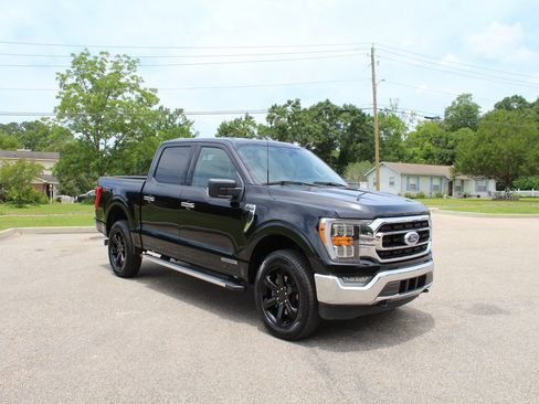 Used 2023 Ford F150 XLT w/ Equipment Group 302A High AWD/4WD image 3