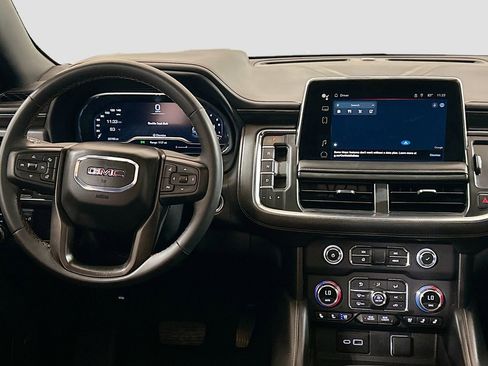 Used 2024 GMC Yukon AT4 w/ AT4 Premium Package AWD/4WD image 21