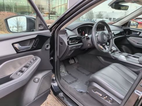 Used 2023 Acura MDX SH-AWD image 19