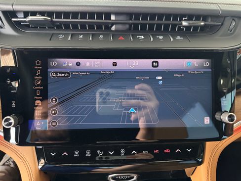 Used 2026 Jeep Grand Cherokee Summit w/ Obsidian Package AWD/4WD image 20