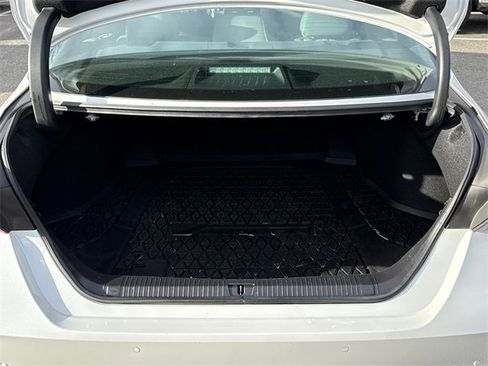 Used 2021 Toyota Avalon Limited w/ Advanced Safety Package image 26