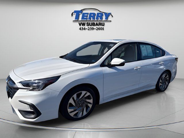 Used 2023 Subaru Legacy Limited w/ Tech Package 3 AWD/4WD image 3