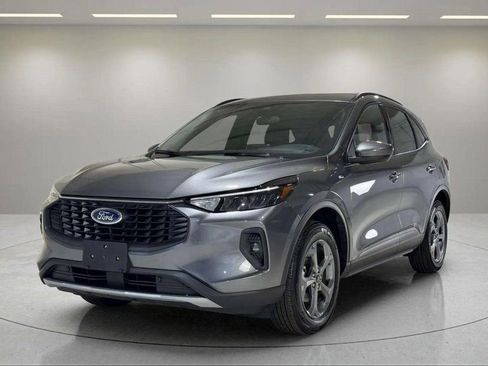 Used 2025 Ford Escape ST-Line Select image 16