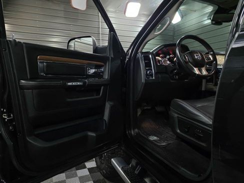 Used 2017 RAM 3500 Laramie w/ Sport Appearance Group image 38