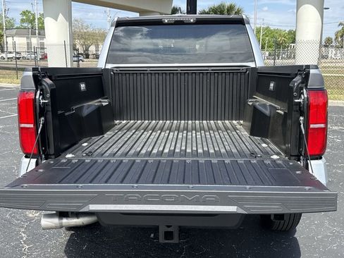 Used 2025 Toyota Tacoma SR5 image 13