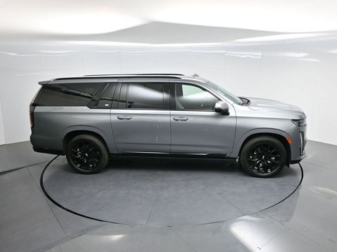 Used 2023 Cadillac Escalade ESV Sport Platinum w/ LPO, ONYX Package AWD/4WD image 62