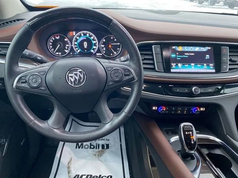 Certified 2018 Buick Enclave Avenir image 9
