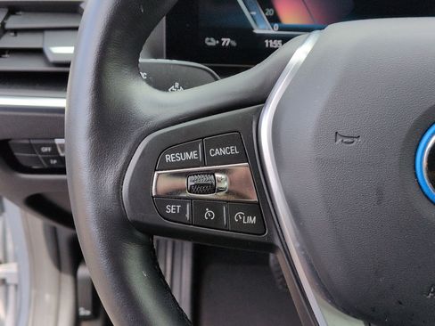 Used 2023 BMW i4 eDrive40 w/ Premium Package image 19