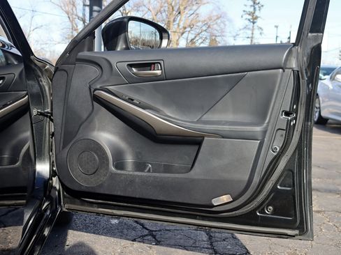 Used 2020 Lexus IS 300 AWD w/ Premium Package image 33