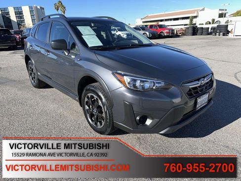 Used 2023 Subaru Crosstrek 2.0i image 1