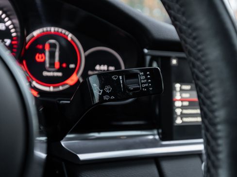 Used 2017 Porsche Panamera image 72