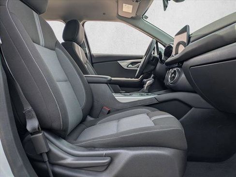 Used 2025 Chevrolet Blazer LT image 16
