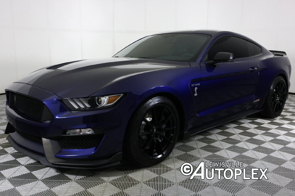 Used 2018 Ford Mustang Shelby GT350 w/ Convenience Package RWD image 9