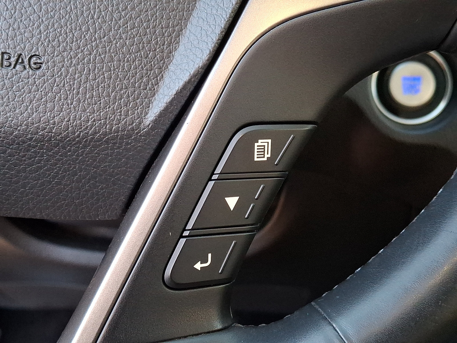 Used 2018 Hyundai Santa Fe Sport AWD/4WD image 27