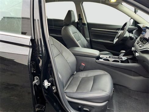 Used 2023 Nissan Altima 2.5 SL image 37