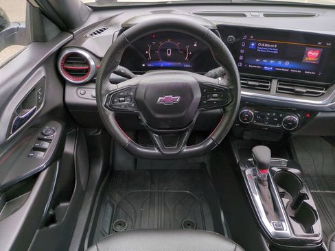 Used 2026 Chevrolet Trax RS w/ Driver Confidence Package FWD image 16