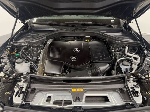 Used 2025 Mercedes-Benz GLC 350e GLC 350e image 33