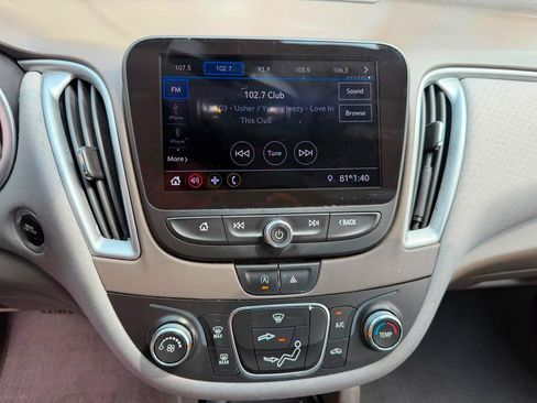 Used 2020 Chevrolet Malibu LS FWD image 29