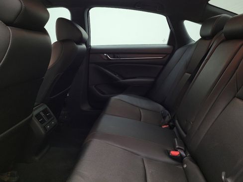 Used 2021 Honda Accord Sport image 18