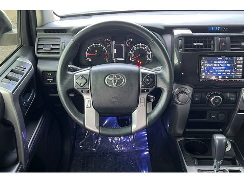 Used 2021 Toyota 4Runner SR5 image 16