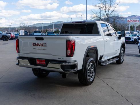 Used 2025 GMC Sierra 3500 SLE image 7