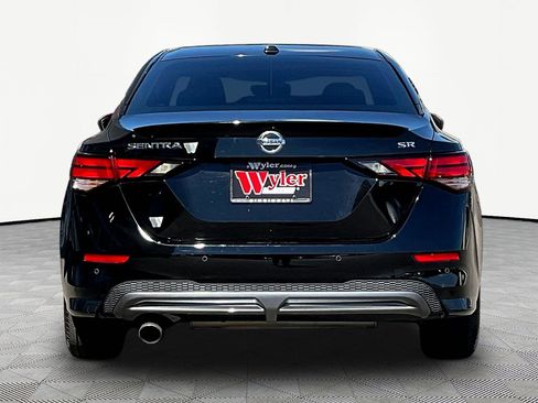 Used 2021 Nissan Sentra SR w/ Lighting Package FWD image 5