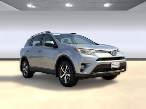 Used 2017 Toyota RAV4 XLE w/ Plus Special Value Package image 7