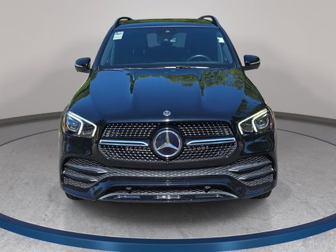Used 2022 Mercedes-Benz GLE 350 4MATIC image 2
