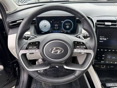 Used 2023 Hyundai Tucson Limited AWD/4WD image 24