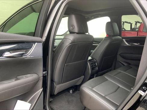 Used 2023 Cadillac XT5 Premium Luxury w/ Technology Package FWD image 12