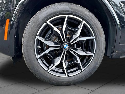 Certified 2025 BMW X4 xDrive30i AWD/4WD image 11